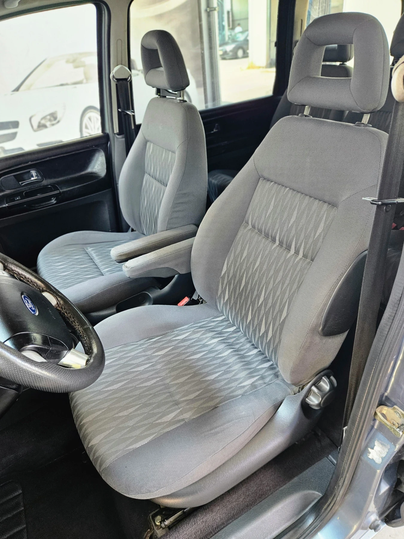 Ford Galaxy 1.9TDI 116к.с. - изображение 6