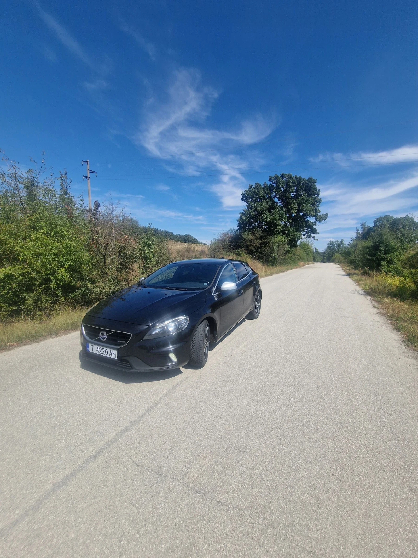 Volvo V40  - изображение 6