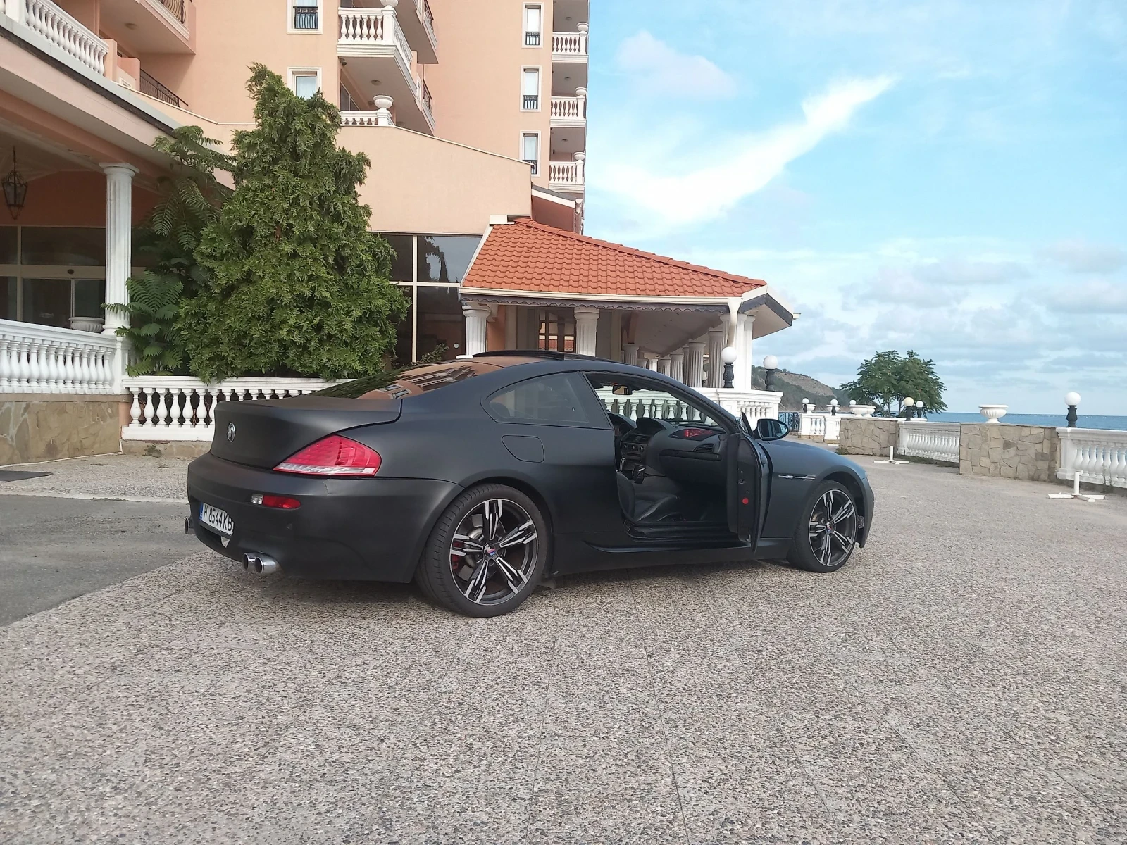 BMW 645 E63 - изображение 6