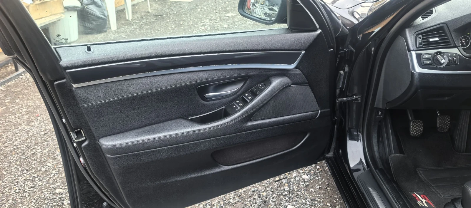 BMW 520 2.0 D | Mobile.bg   9