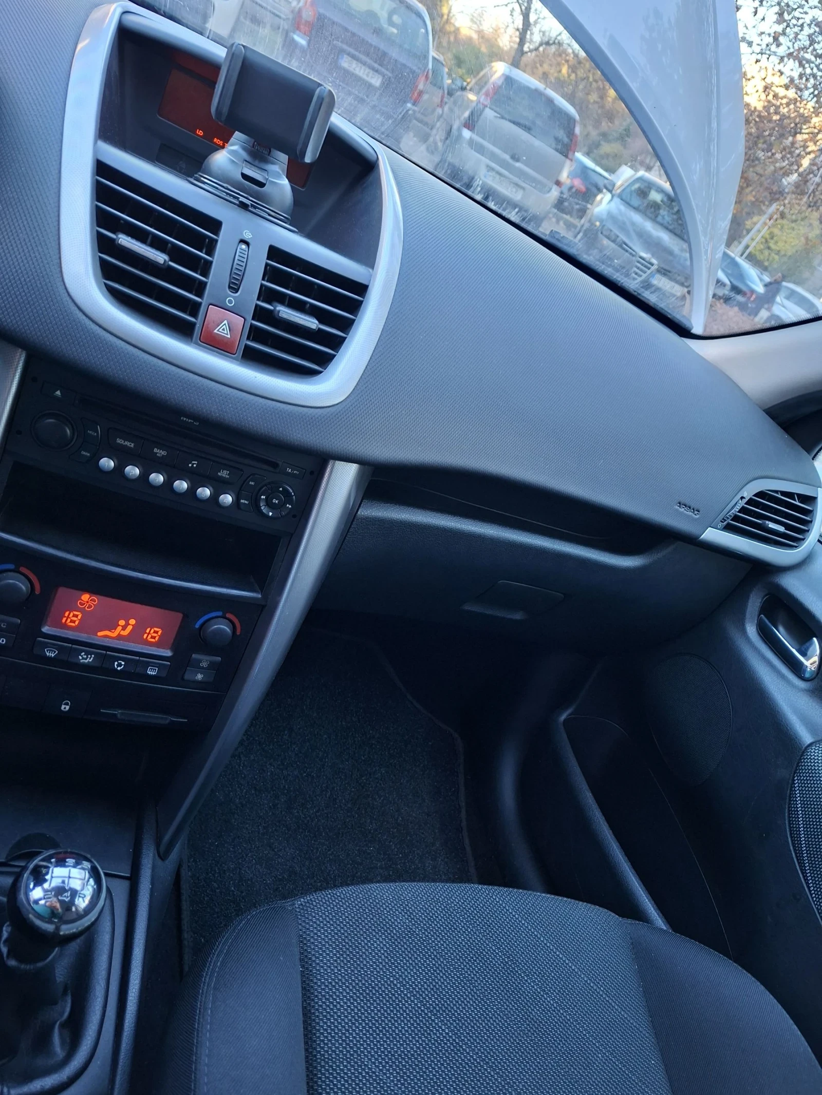 Peugeot 207 1.4 95 .. | Mobile.bg   12