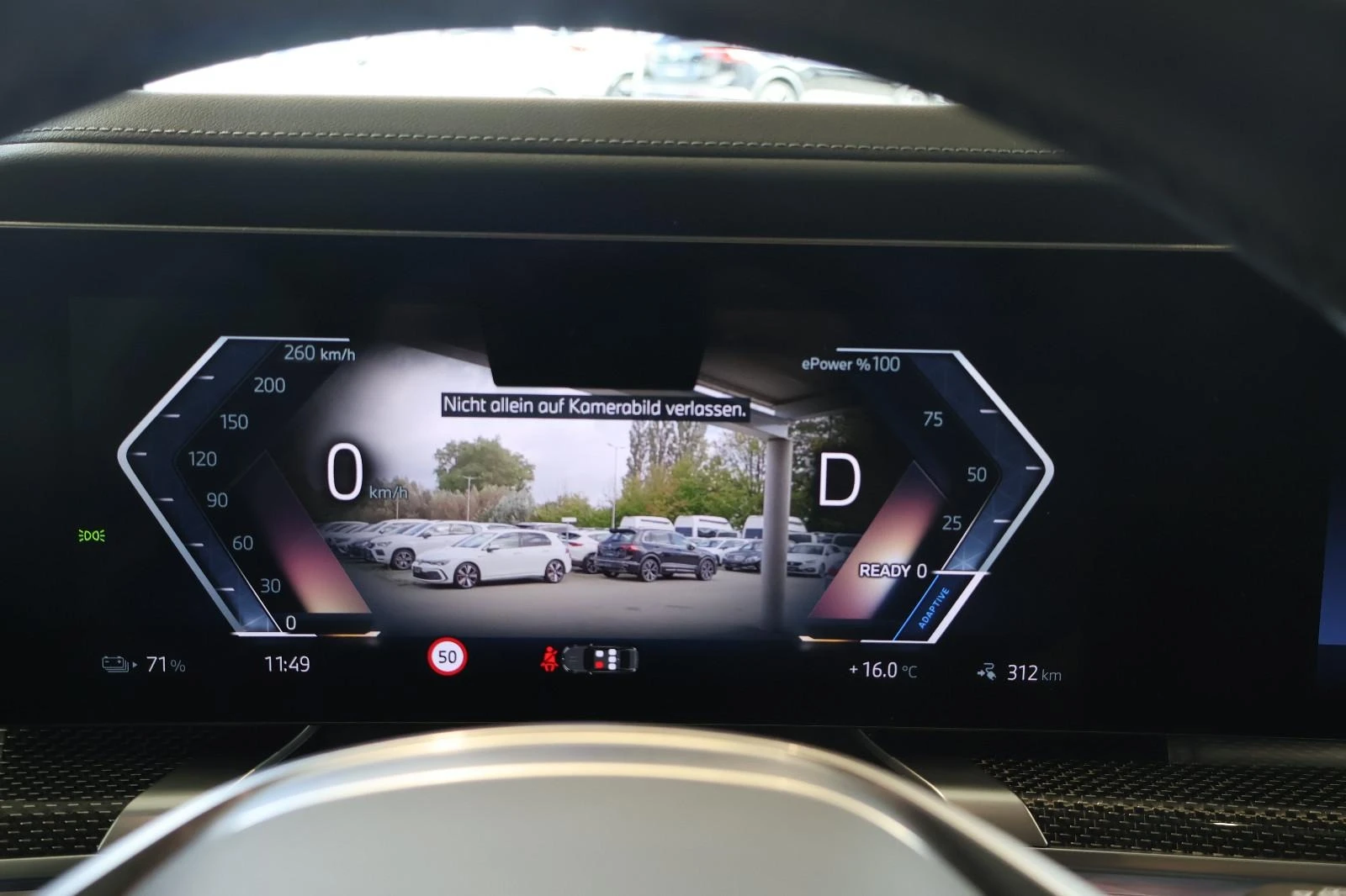 BMW i7 xDrive60/THEATRE SCREEN/CARBON/B&W/ICONIC GLOW/360 - изображение 10