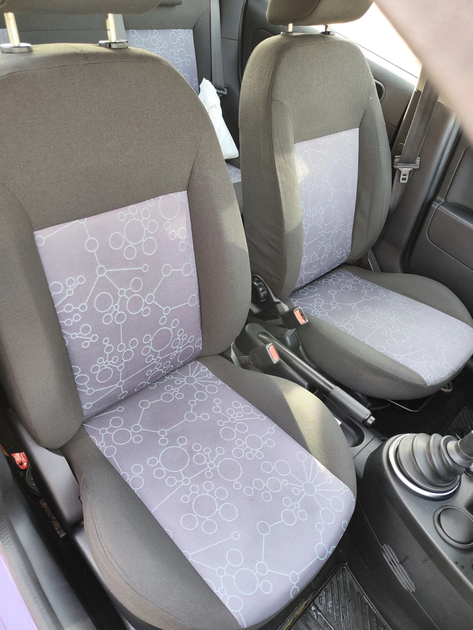 Ford Fiesta SWISS - изображение 7