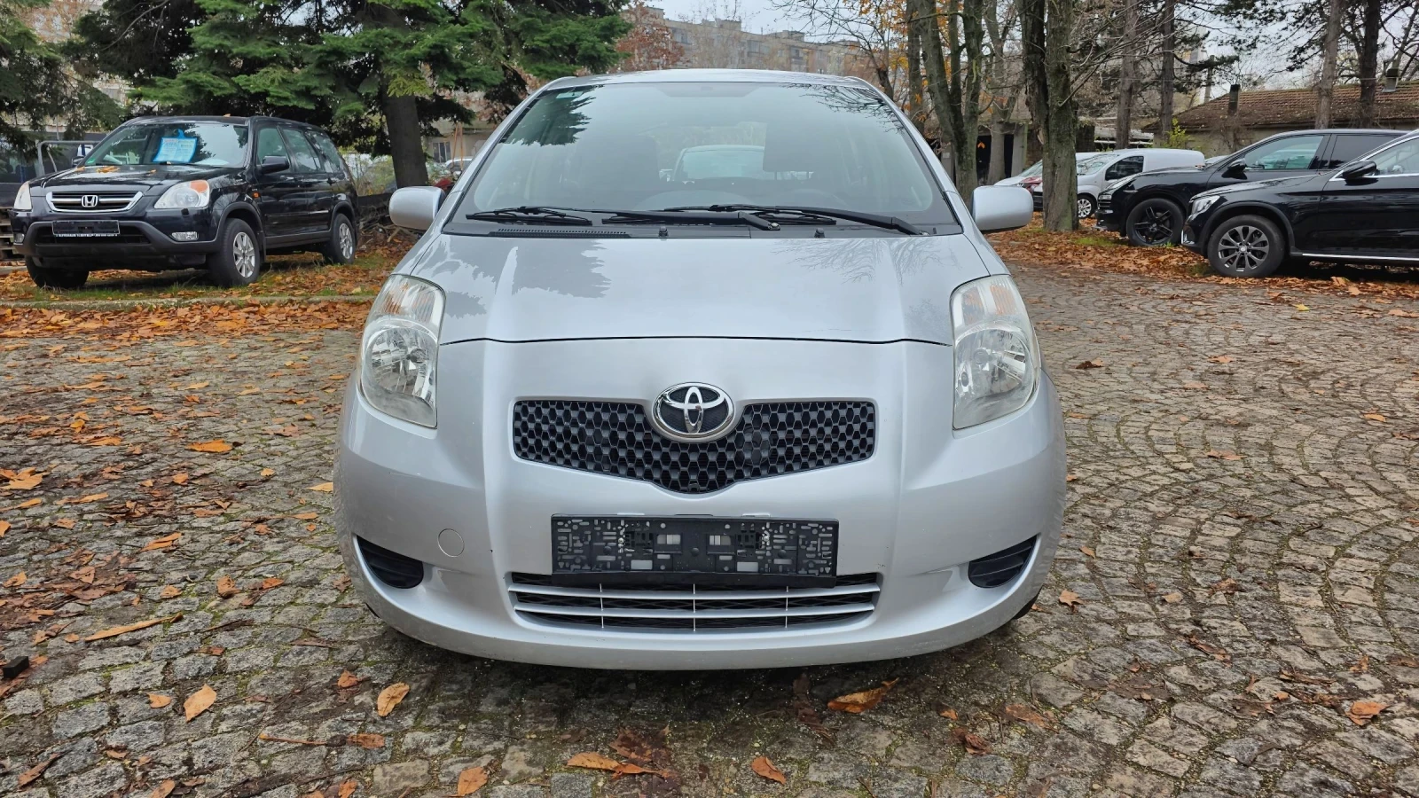 Toyota Yaris 1.0i 69k.c. | Mobile.bg   3