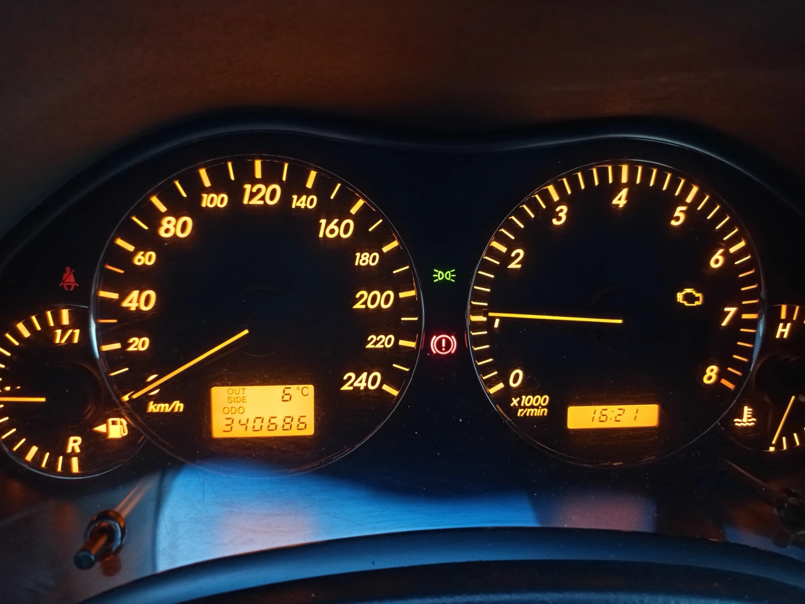 Toyota Avensis | Mobile.bg � ����������� 13