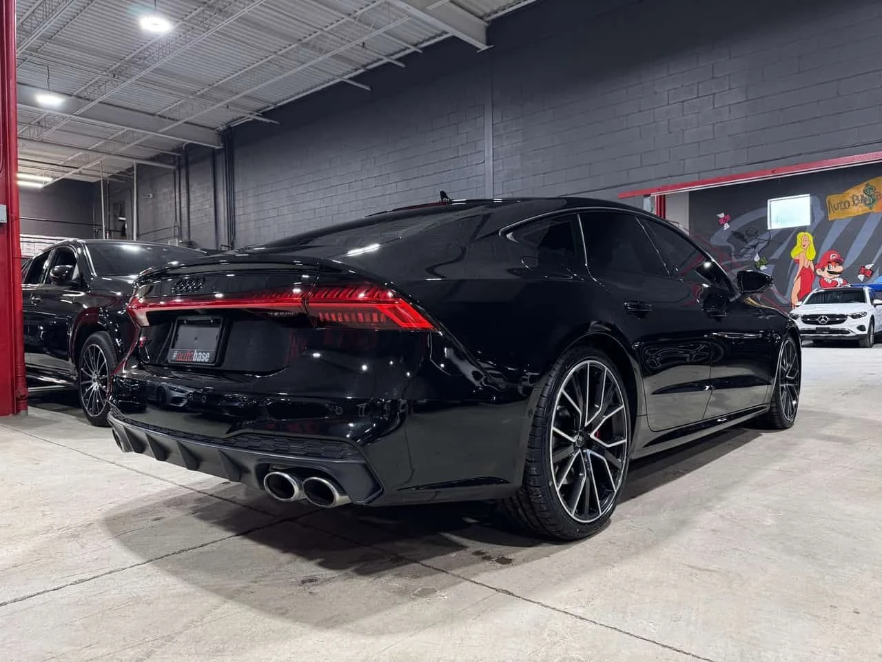 Audi S7 BLACK OPTIC CARFAX, снимка 3 - Автомобили и джипове - 54039555