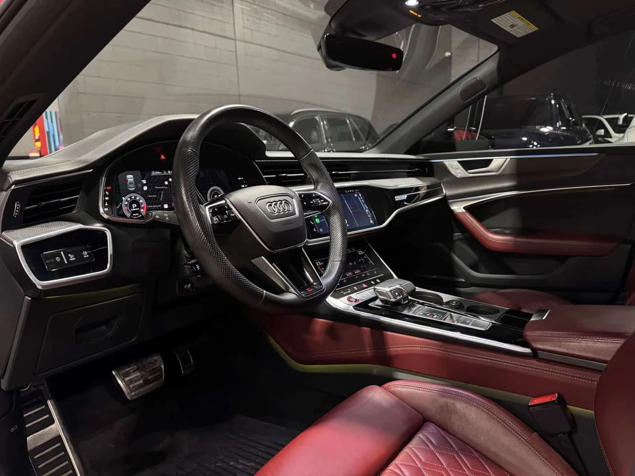 Audi S7 BLACK OPTIC CARFAX, снимка 12 - Автомобили и джипове - 54039555