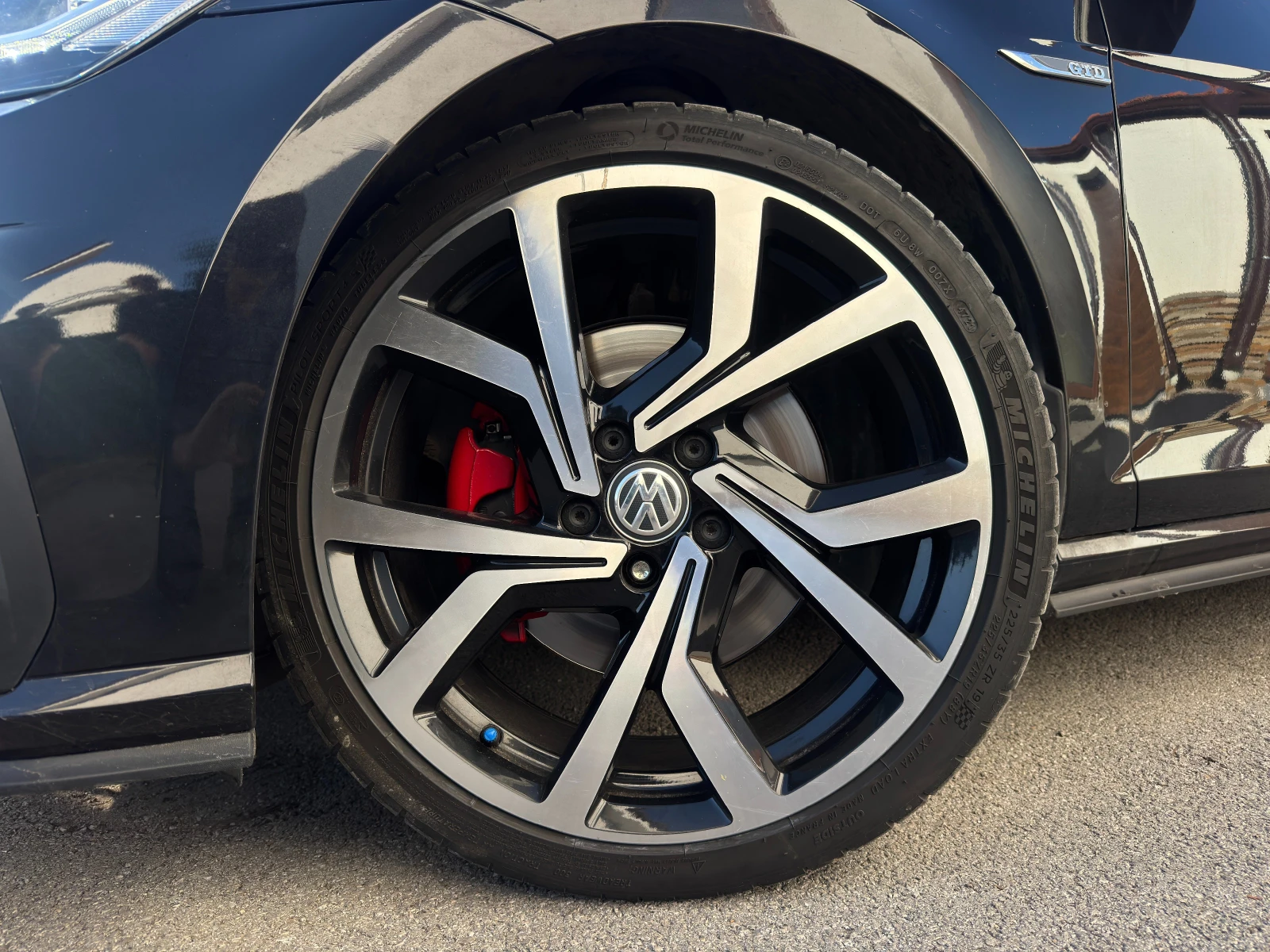 VW Golf GTD, снимка 2 - Автомобили и джипове - 54330357