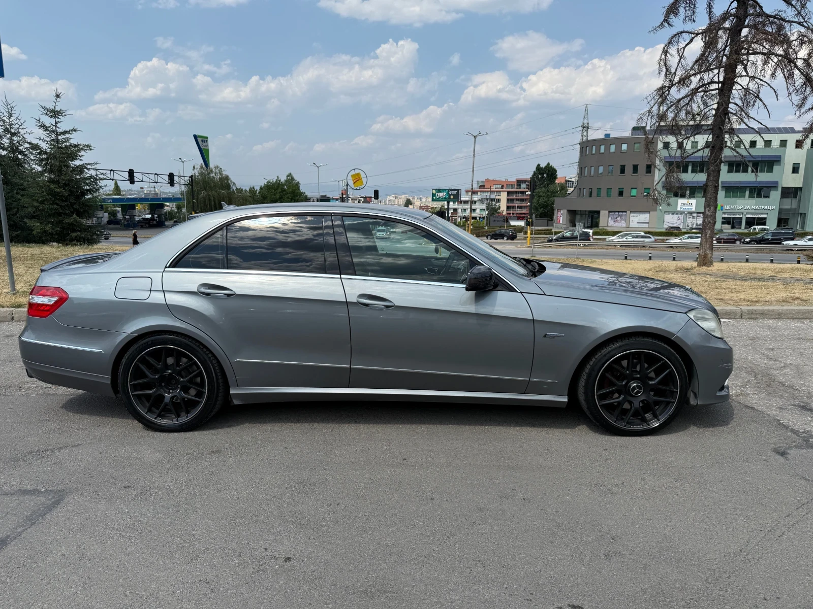 Mercedes-Benz E 250 CDI, снимка 5 - Автомобили и джипове - 54417126