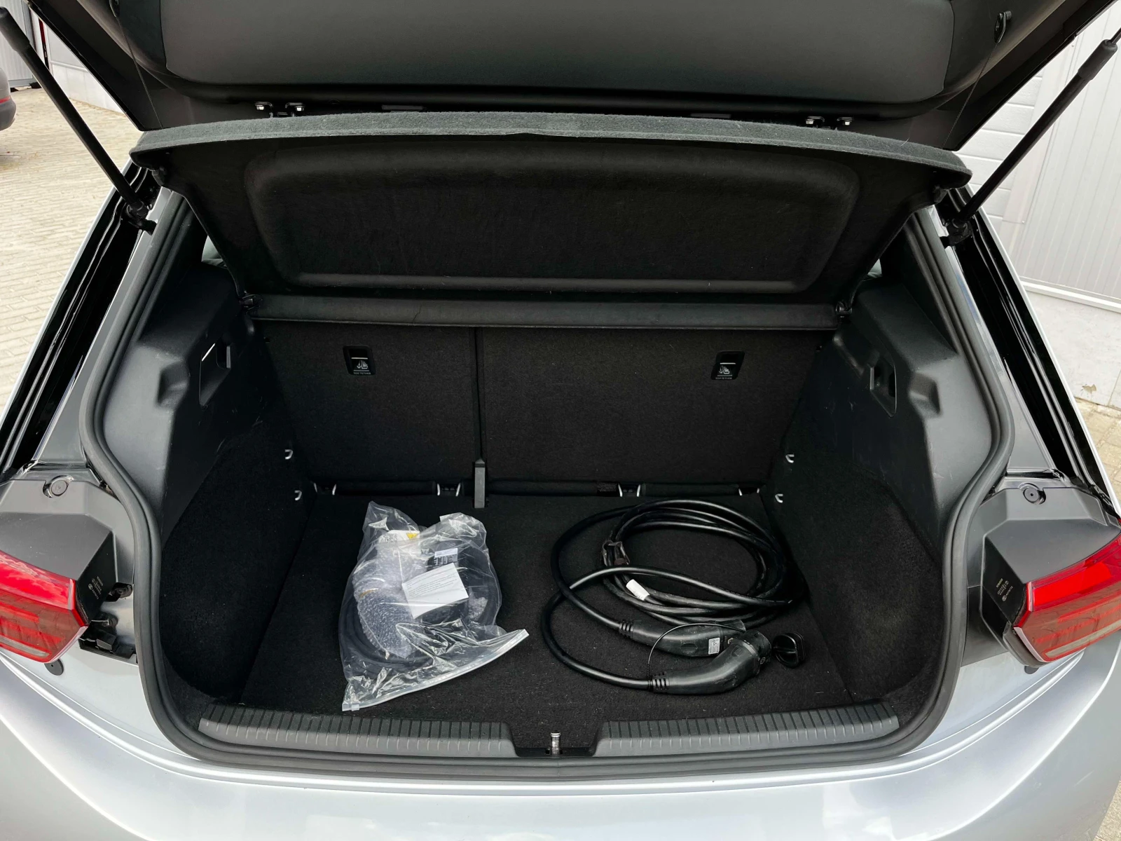 VW ID.3 LIFE 62KWh 99 000km.SOH 94%, снимка 16 - Автомобили и джипове - 55025552