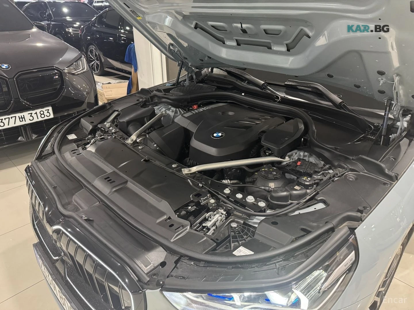 BMW 520 M Sport* 360* HUD* КОЖА* НАВИ* ОБДУХВ, снимка 6 - Автомобили и джипове - 55037956