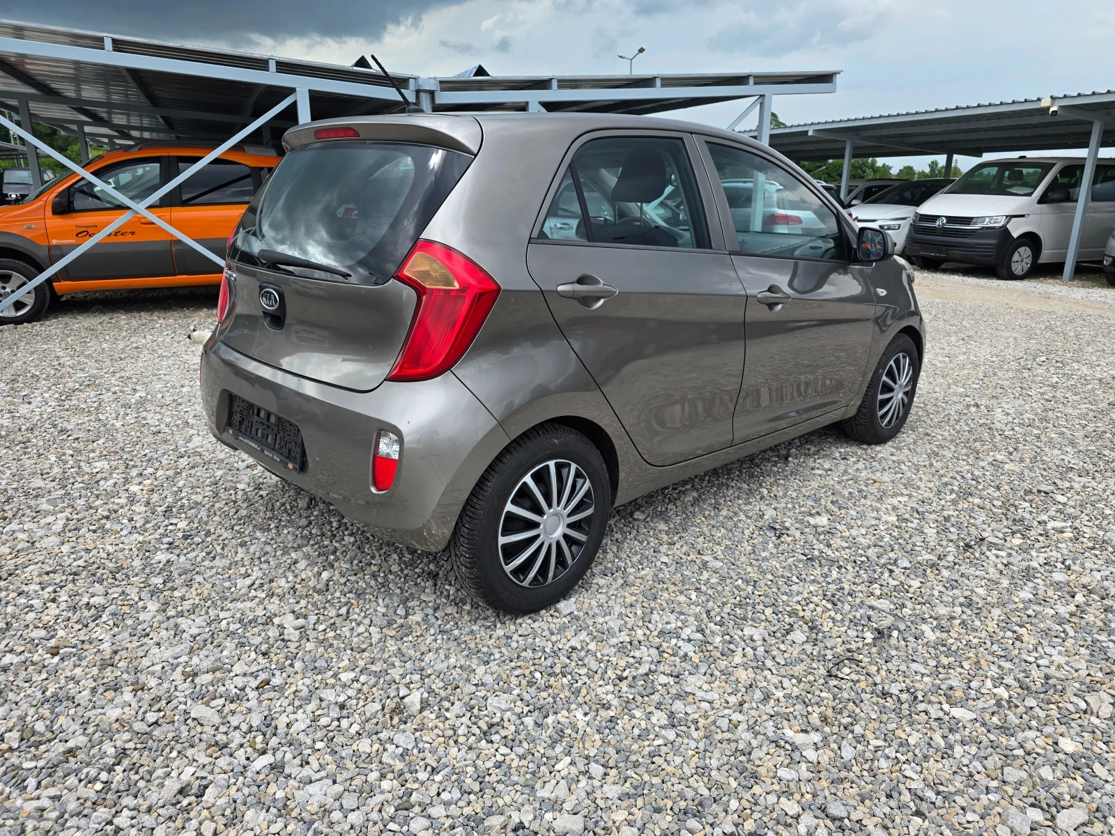 Kia Picanto 1.0 I НОВ ВНОС ! ! КЛИМАТИК, снимка 5 - Автомобили и джипове - 55058882