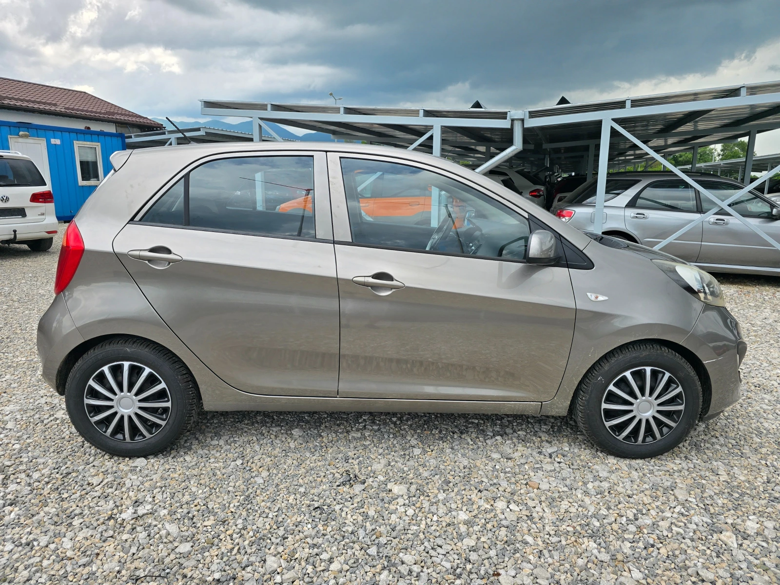 Kia Picanto 1.0 I НОВ ВНОС ! ! КЛИМАТИК, снимка 6 - Автомобили и джипове - 55058882