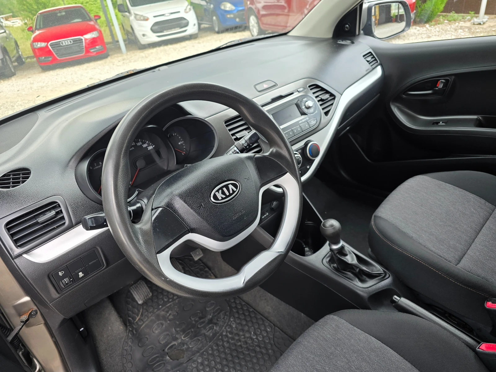 Kia Picanto 1.0 I НОВ ВНОС ! ! КЛИМАТИК, снимка 12 - Автомобили и джипове - 55058882