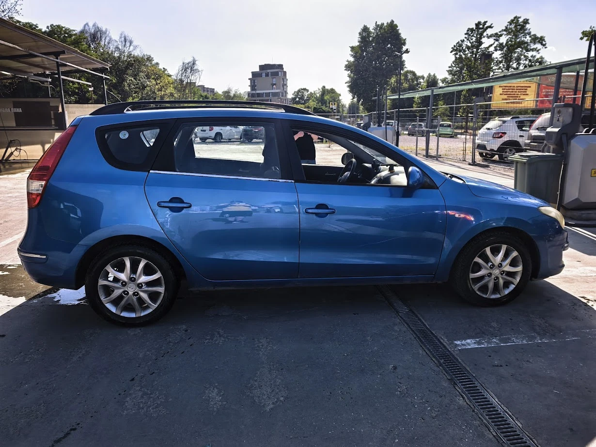 Hyundai I30, снимка 8 - Автомобили и джипове - 55103509