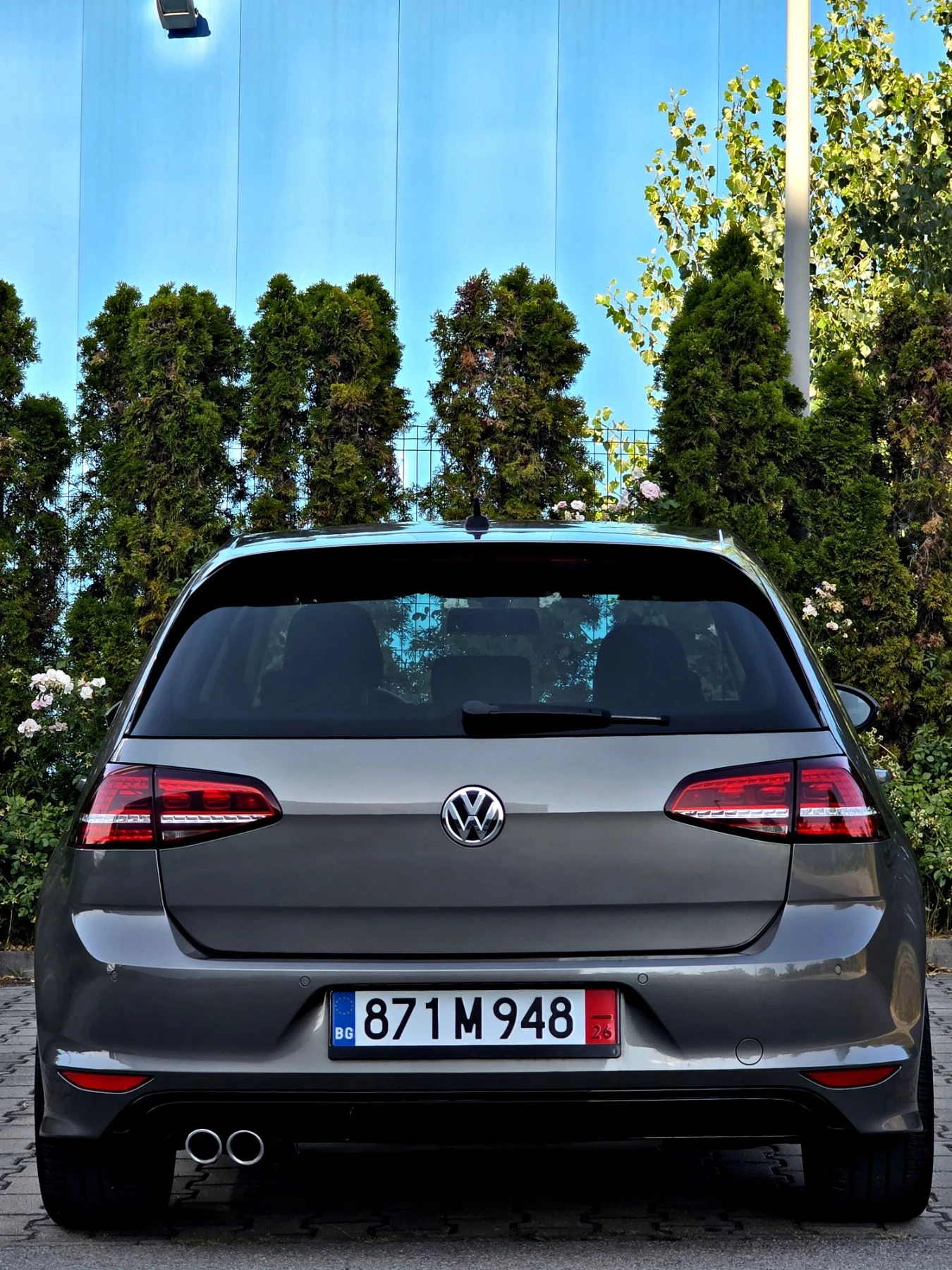 VW Golf R-line 2.0tdi/DSG/Bi Xenon/Navi/Euro 6  , снимка 5 - Автомобили и джипове - 55646139
