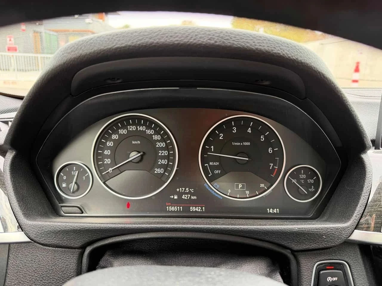 BMW 330, снимка 11 - Автомобили и джипове - 56731904