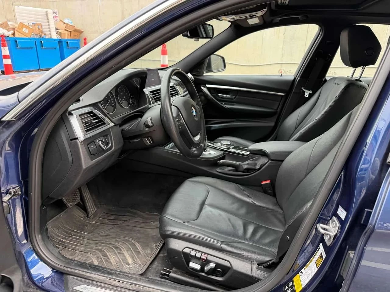BMW 330, снимка 9 - Автомобили и джипове - 56731904