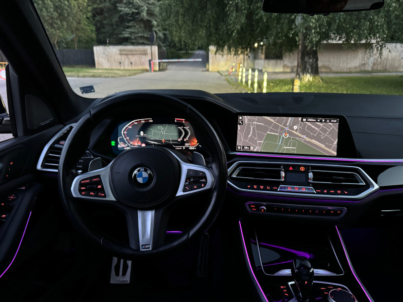 BMW X5 xDrive* 40d* M-Pack* Head-up* 360* Pano* Laser, снимка 10 - Автомобили и джипове - 46270935