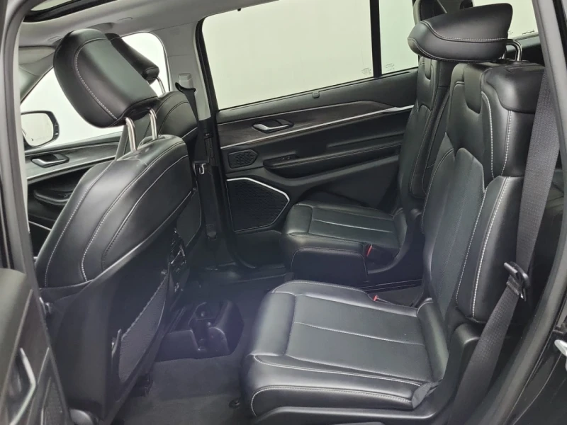 Jeep Grand cherokee CARFAX* АВТОФИНАНСИРАНЕ* БЕЗ ПЪРВОНАЧАЛНА ВНОСКА* , снимка 15 - Автомобили и джипове - 52745929