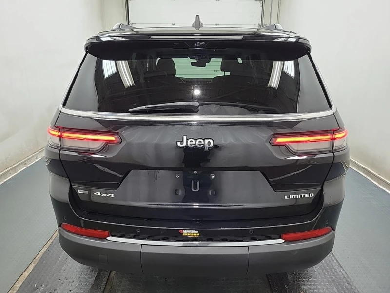 Jeep Grand cherokee CARFAX* АВТОФИНАНСИРАНЕ* БЕЗ ПЪРВОНАЧАЛНА ВНОСКА* , снимка 4 - Автомобили и джипове - 52745929