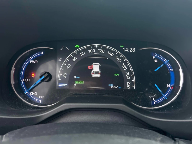 Toyota Rav4 * * CARFAX * * АВТО КРЕДИТ * * , снимка 8 - Автомобили и джипове - 52935827