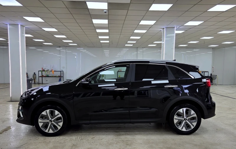 Kia Niro 12.2021/Face lift/ГАРАНЦИЯ/Пълна СЕРВИЗНА ИСТОРИЯ, снимка 5 - Автомобили и джипове - 53012263