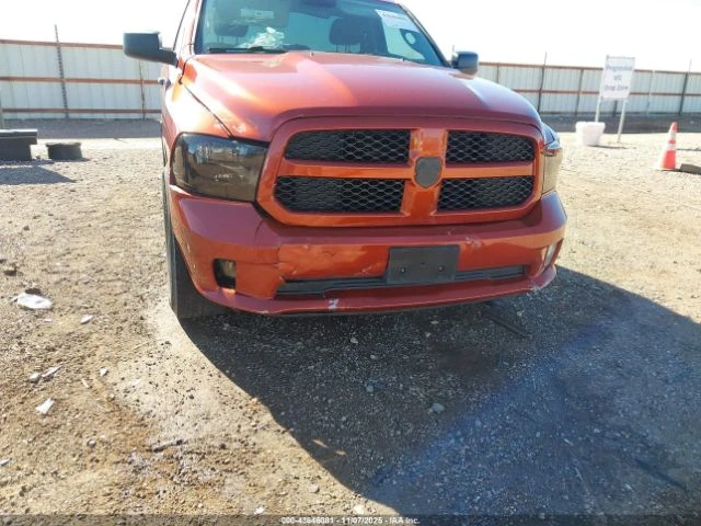 Dodge RAM 1500 EXPRESS CARFAX АВТО КРЕДИТ, снимка 2 - Автомобили и джипове - 52737577