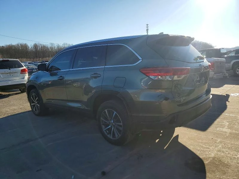 Toyota Highlander 3.5L 6 All wheel drive, снимка 2 - Автомобили и джипове - 53514152