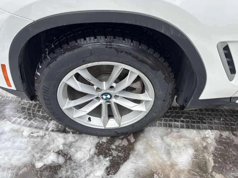 BMW X3 XDRIVE30I/CARFAX/ПАНОРАМА/ПОДГРЕВИ, снимка 7 - Автомобили и джипове - 53956538