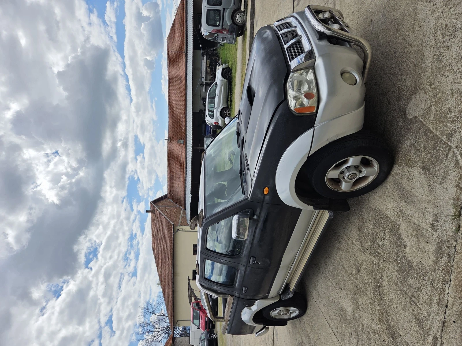 Nissan Navara 2.5dci - изображение 2