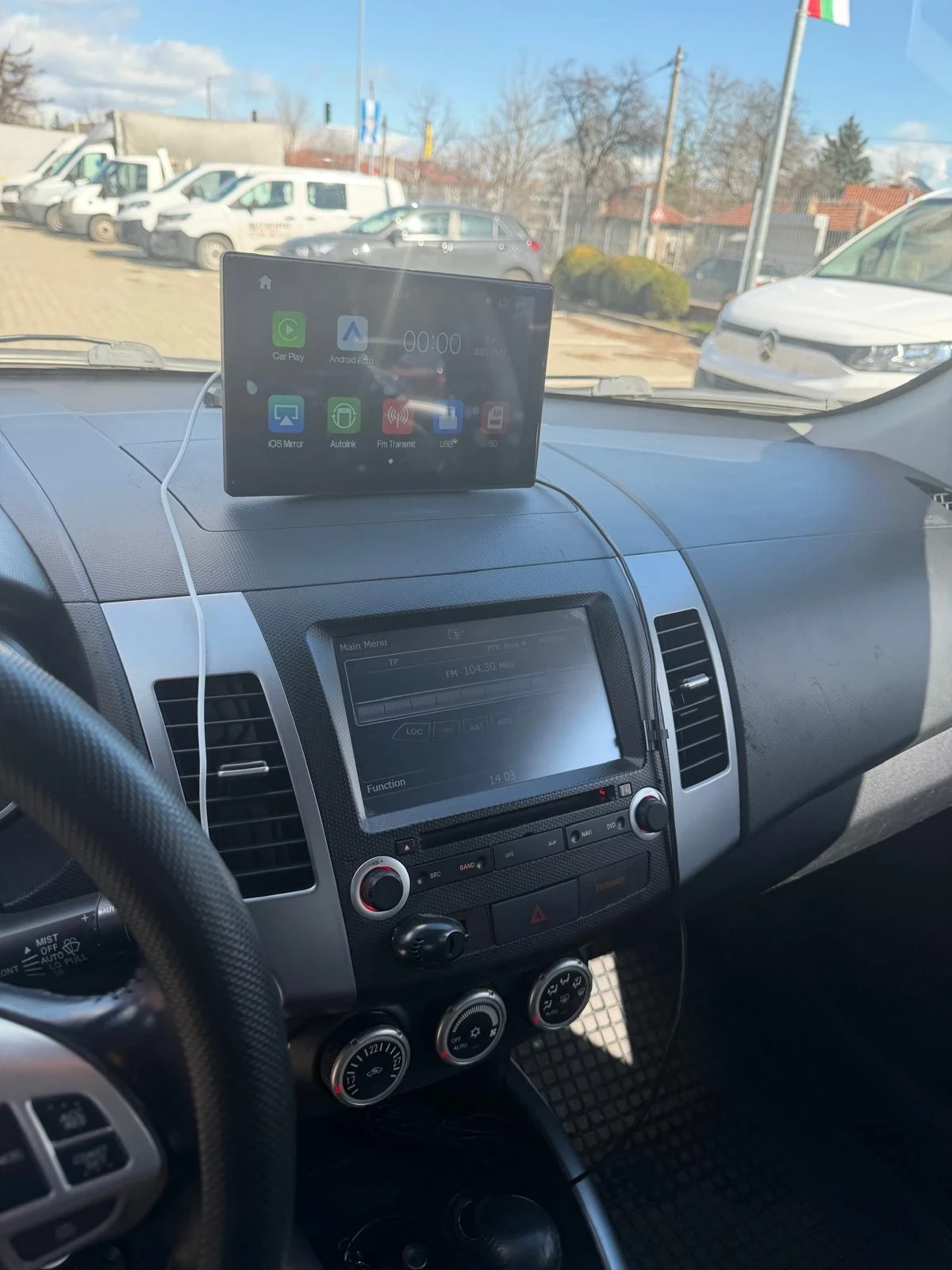 Mitsubishi Outlander 2.4 ������� ��� ��������� | Mobile.bg � ����������� 10