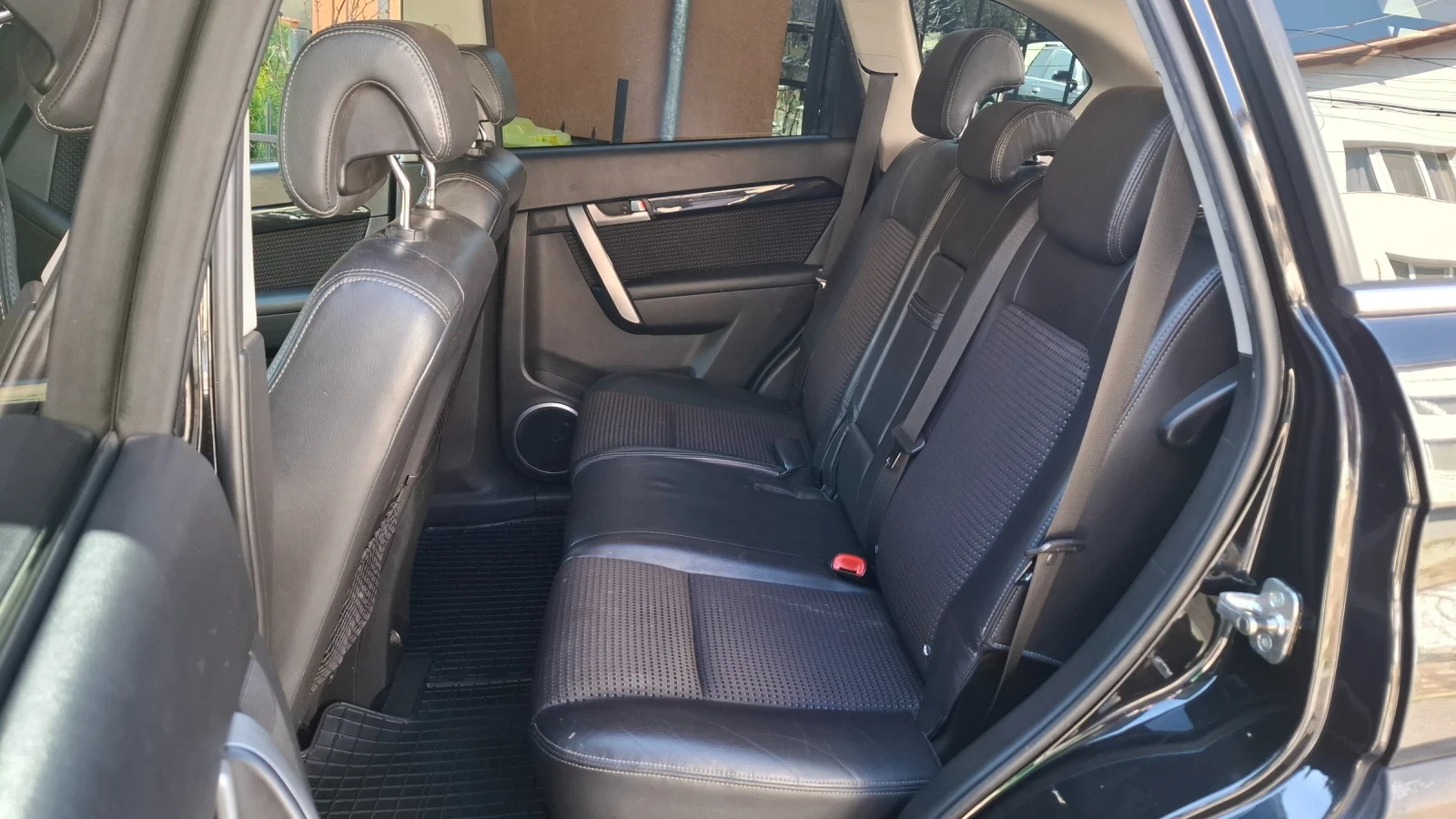 Chevrolet Captiva C140, снимка 12 - Автомобили и джипове - 53836593