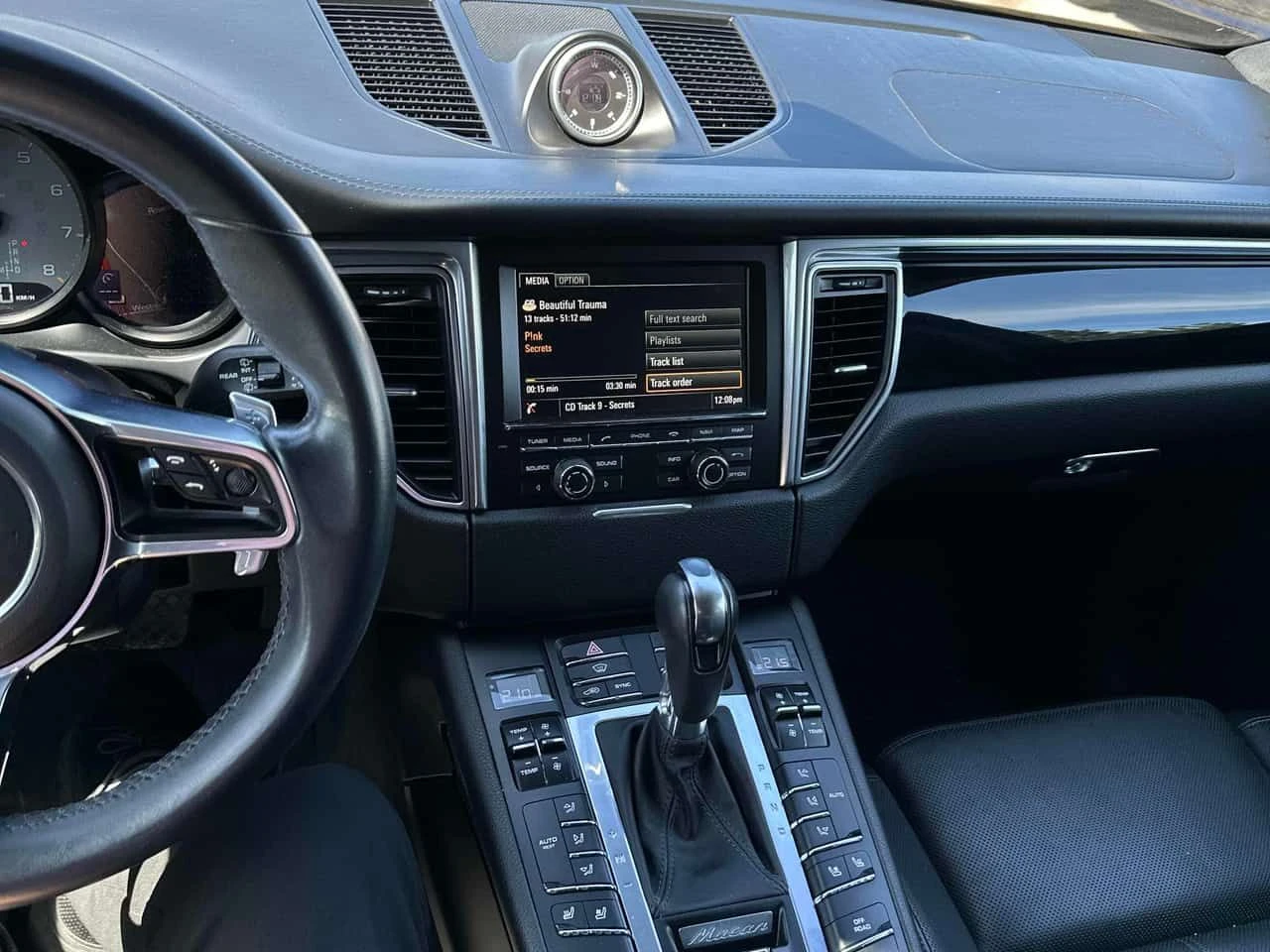 Porsche Macan S * DISTRONIC* BOSE* ОБДУХВАНЕ* ПАНО* , снимка 9 - Автомобили и джипове - 54347746