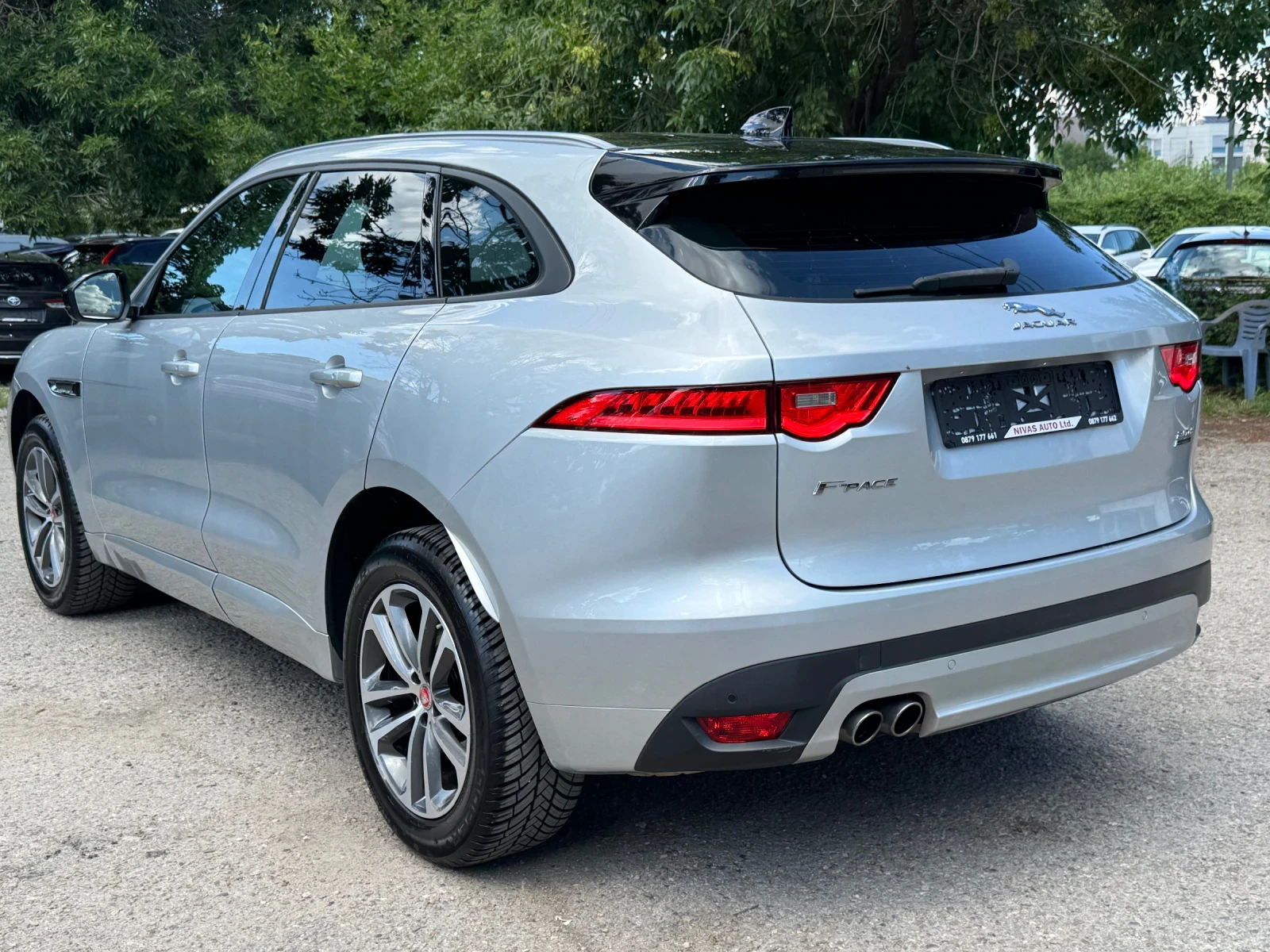 Jaguar F-PACE Реален Пробег! Уникално Запазен Джип!, снимка 6 - Автомобили и джипове - 54969487