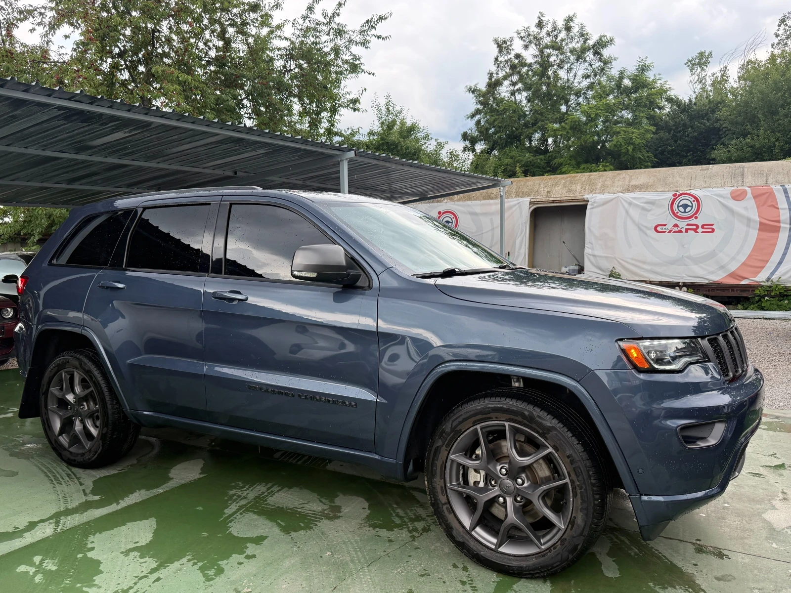 Jeep Grand cherokee 80th Anniversary, снимка 3 - Автомобили и джипове - 55037767