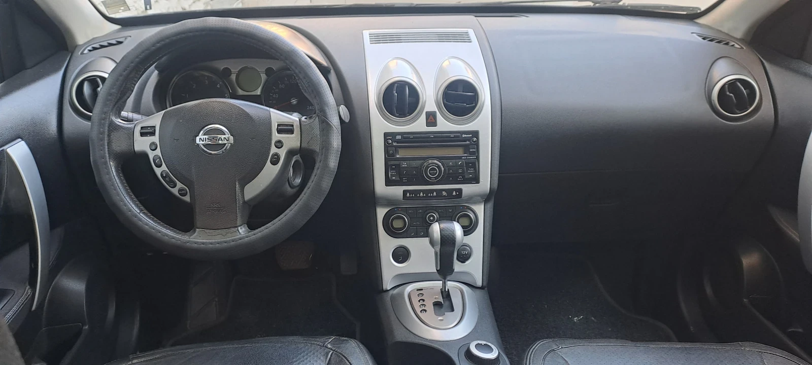 Nissan Qashqai 2.0dci Avtomatik, снимка 5 - Автомобили и джипове - 55189853