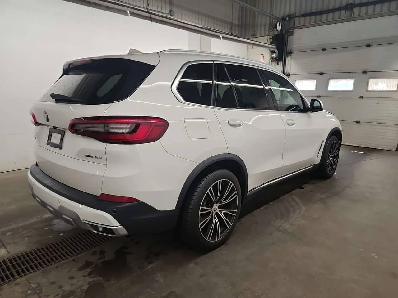 BMW X5 * XDRIVE40I * CARFAX * ОПЦИЯ ЗА ФИНАНСИРАНЕ, снимка 3 - Автомобили и джипове - 55286110