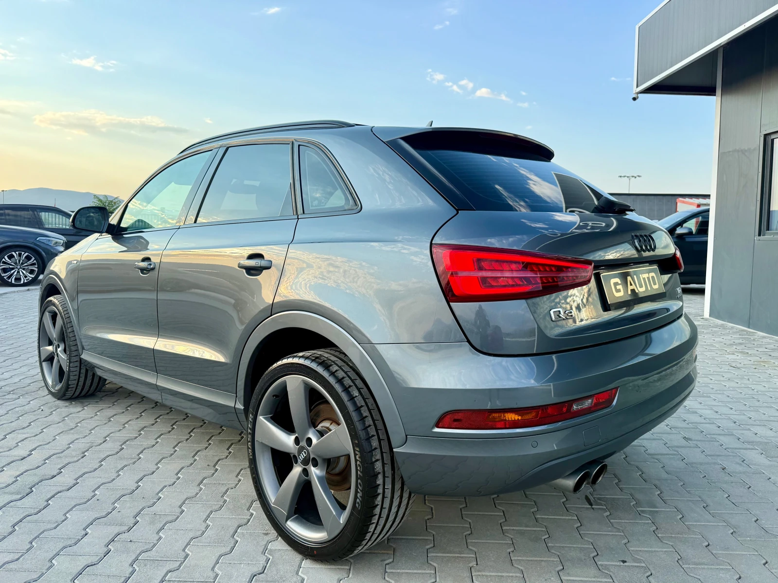 Audi Q3 2.0TDI 150 ks Собствен лизинг !!!, снимка 7 - Автомобили и джипове - 55551655