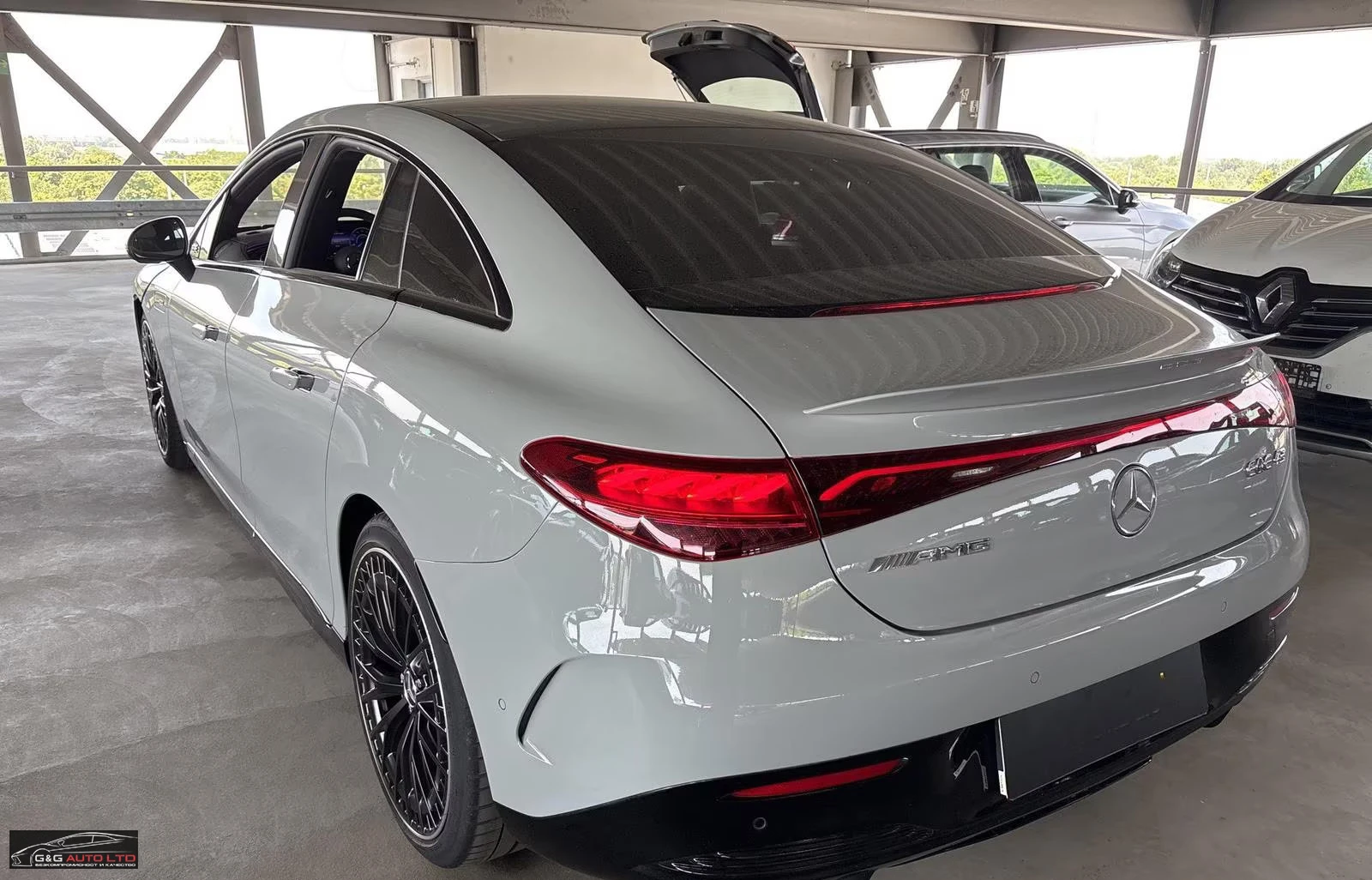 Mercedes-Benz EQE 43 AMG/476HP/4M/DESIGNO/HUD/PANO/360/ACC/714z, снимка 5 - Автомобили и джипове - 55573516