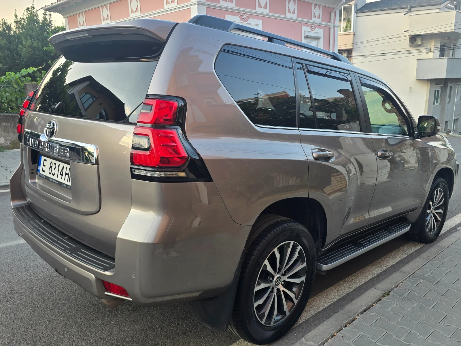 Toyota Land cruiser J150 Prado , снимка 6 - Автомобили и джипове - 55619247