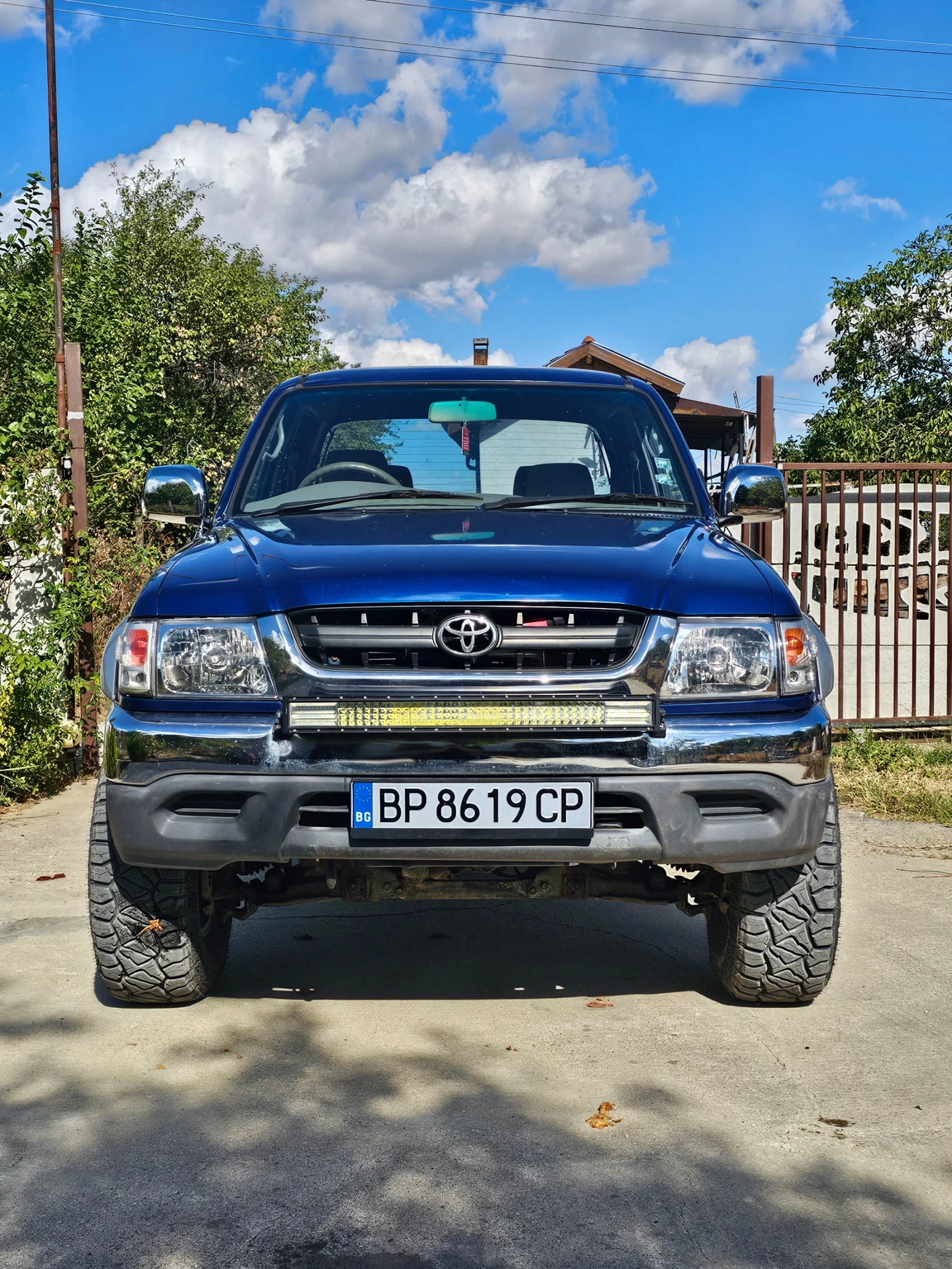 Toyota Hilux