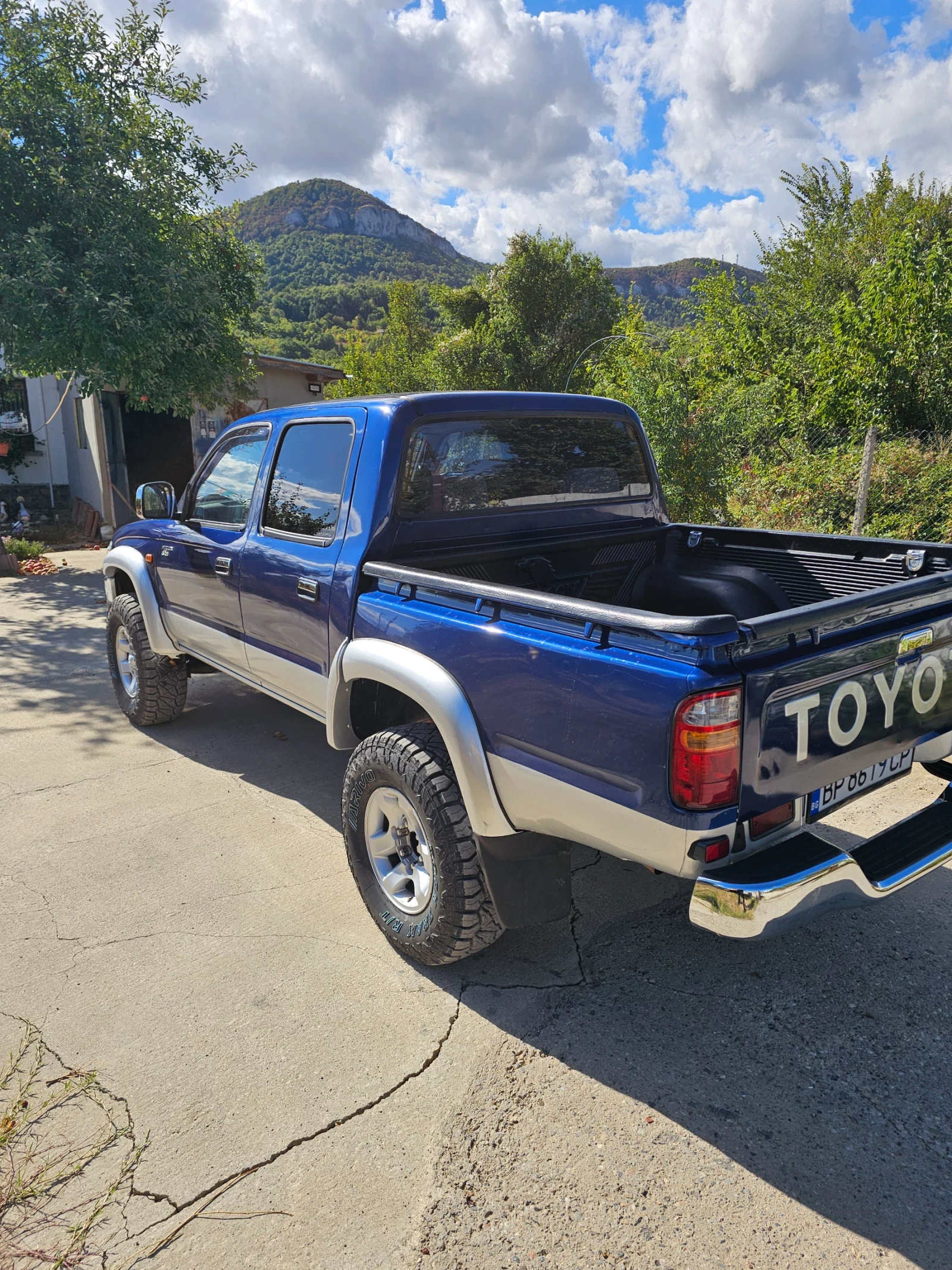 Toyota Hilux, снимка 4 - Автомобили и джипове - 56215918