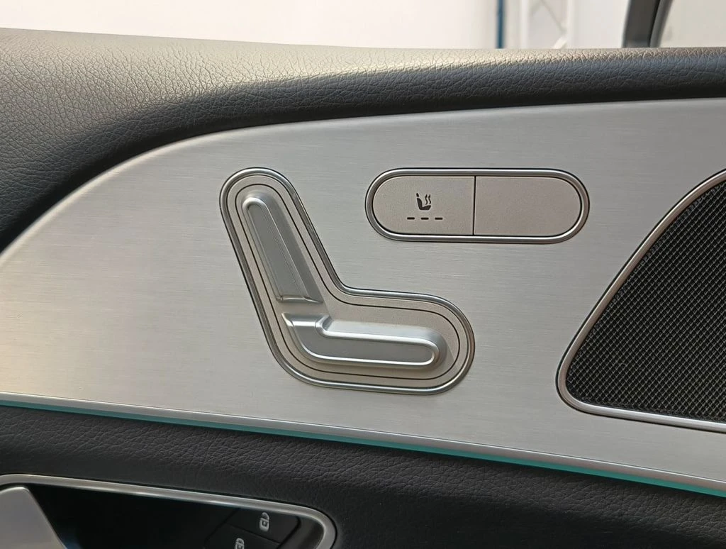 Mercedes-Benz GLE 350 4Matic Leather Navi LED , снимка 11 - Автомобили и джипове - 56289188