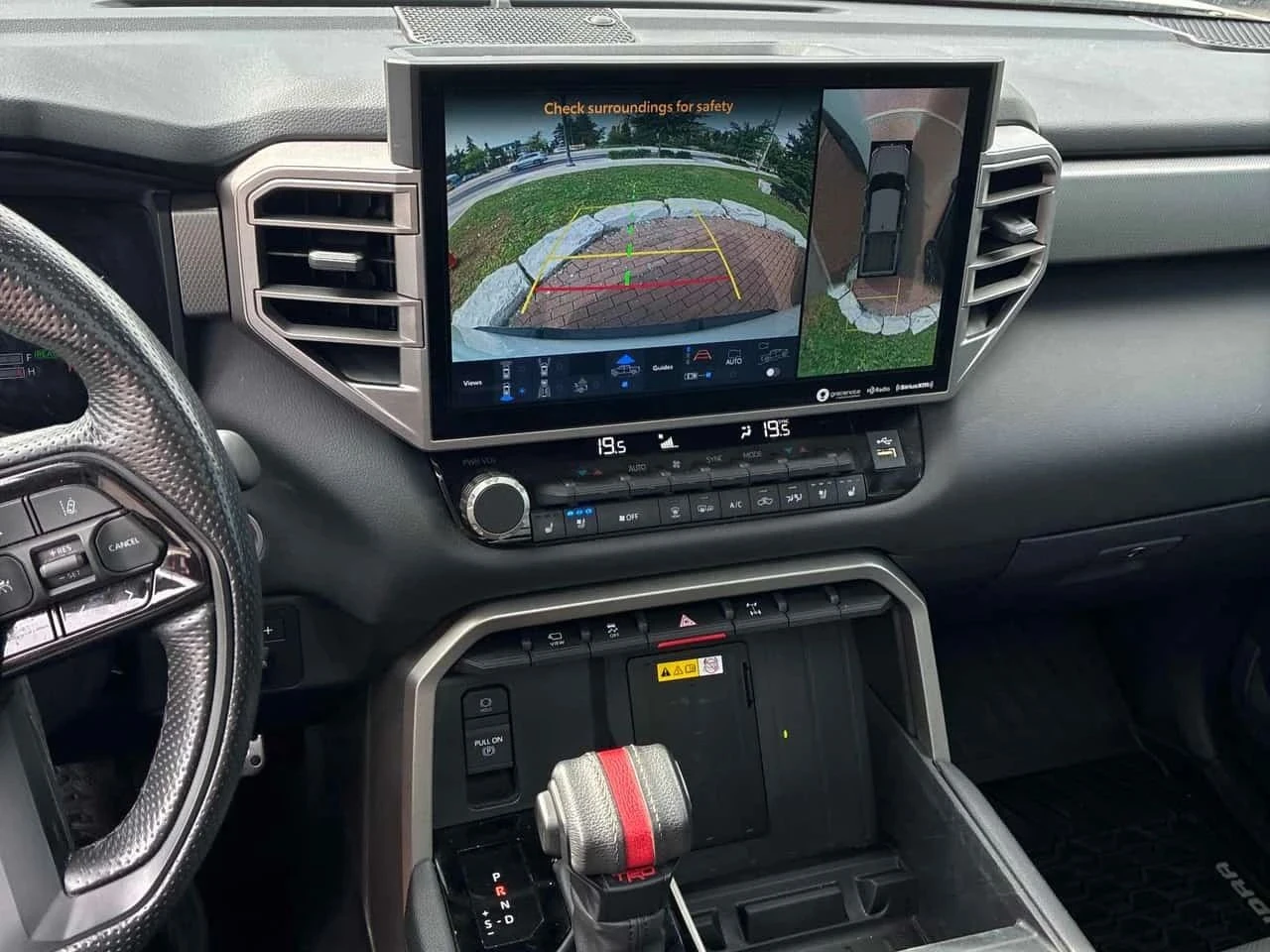 Toyota Tundra, снимка 9 - Автомобили и джипове - 56724388