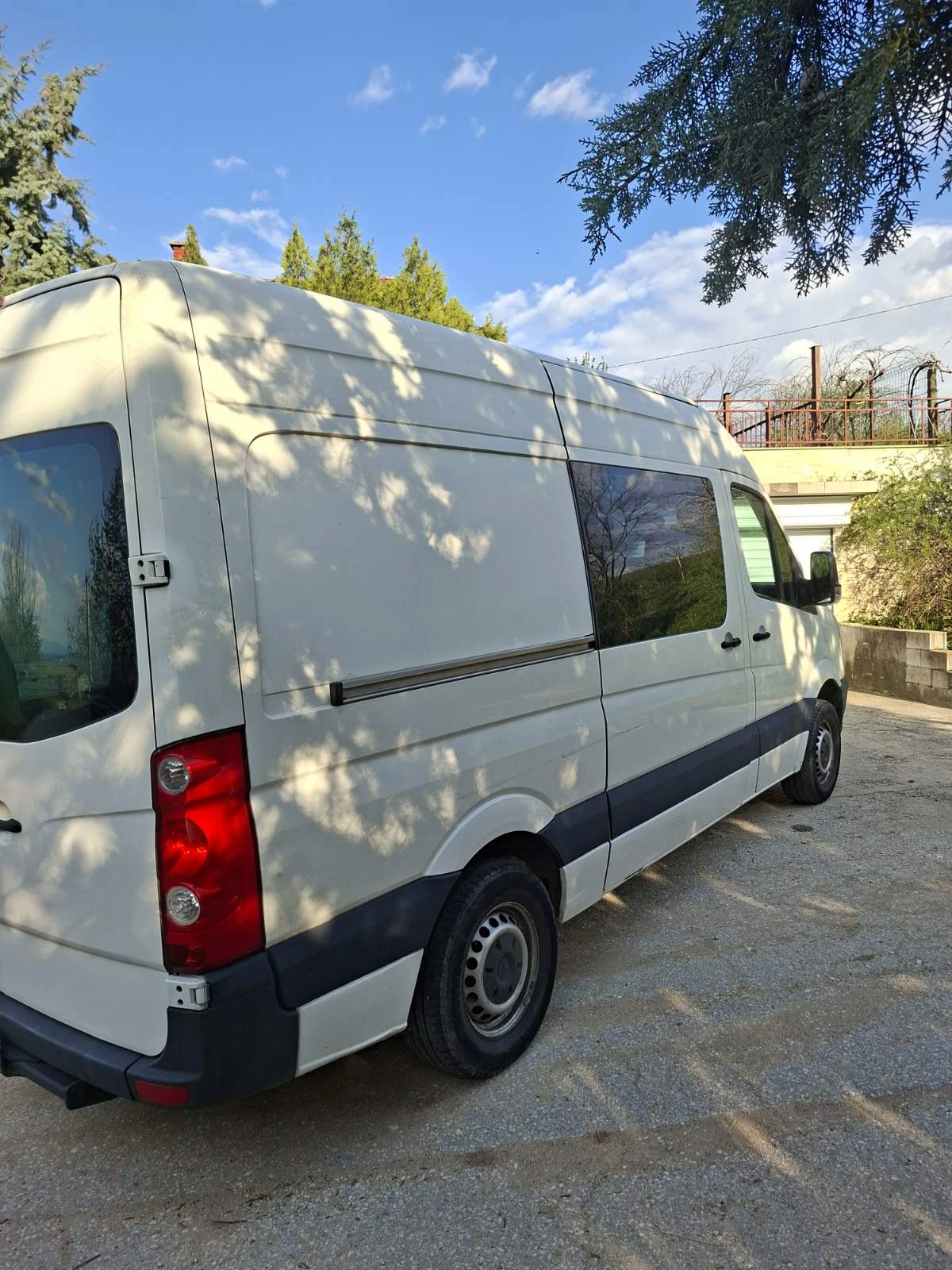 VW Crafter, снимка 4 - Бусове и автобуси - 54242141
