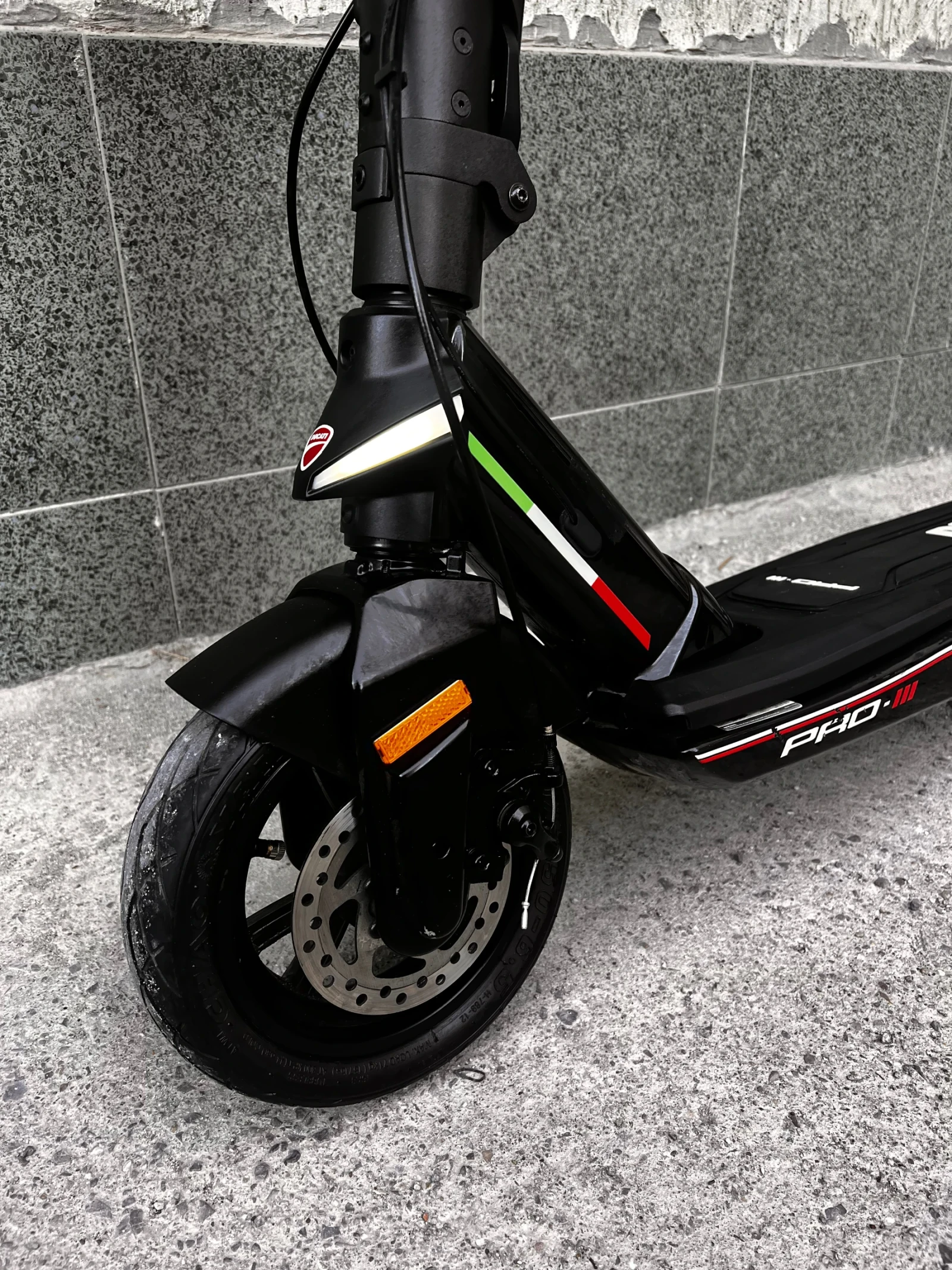 Ducati Monster Pro 3, снимка 1