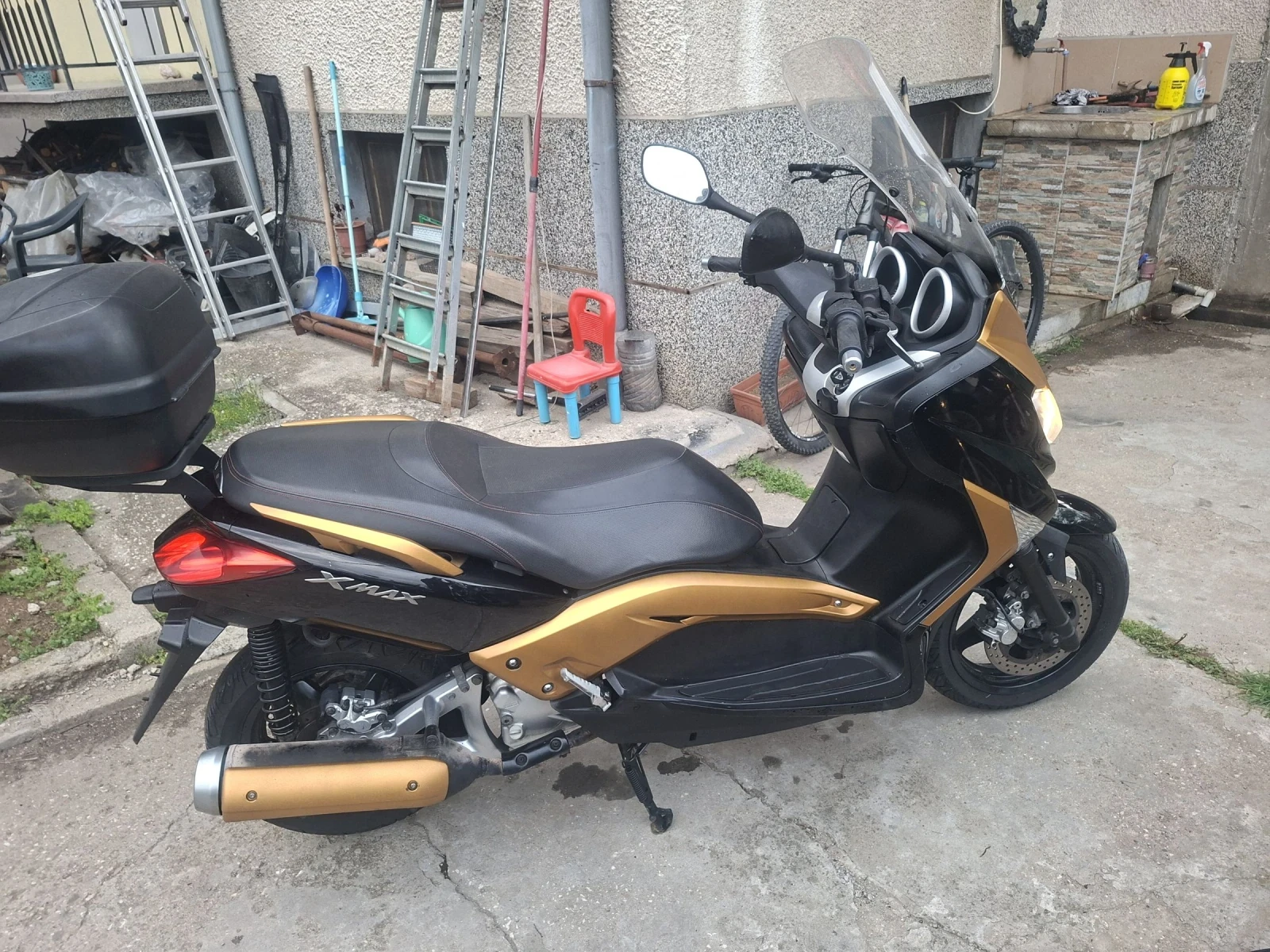 Yamaha X-max Скутери е много добър  - изображение 6