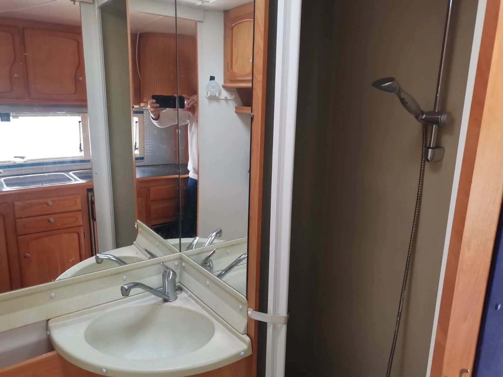 Кемпер Fiat Euromobil, снимка 7 - Каравани и кемпери - 54036706