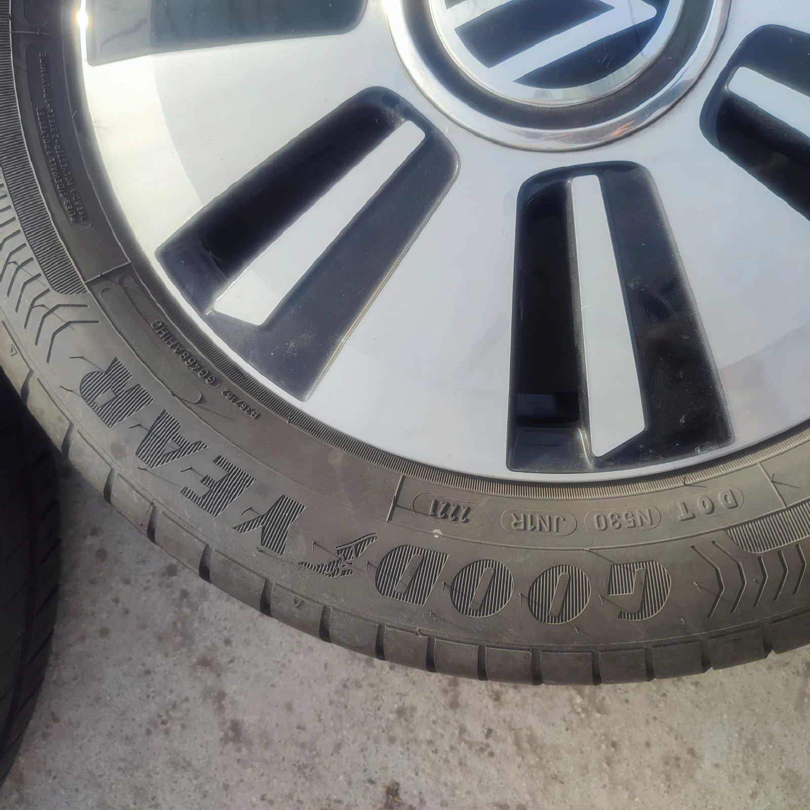    165/65R15  VW Up | Mobile.bg   5